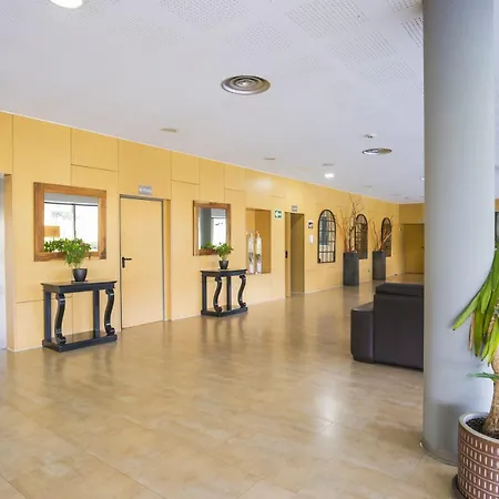 Alda Hotel 3*