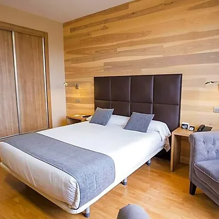 Hotell Alda 3*